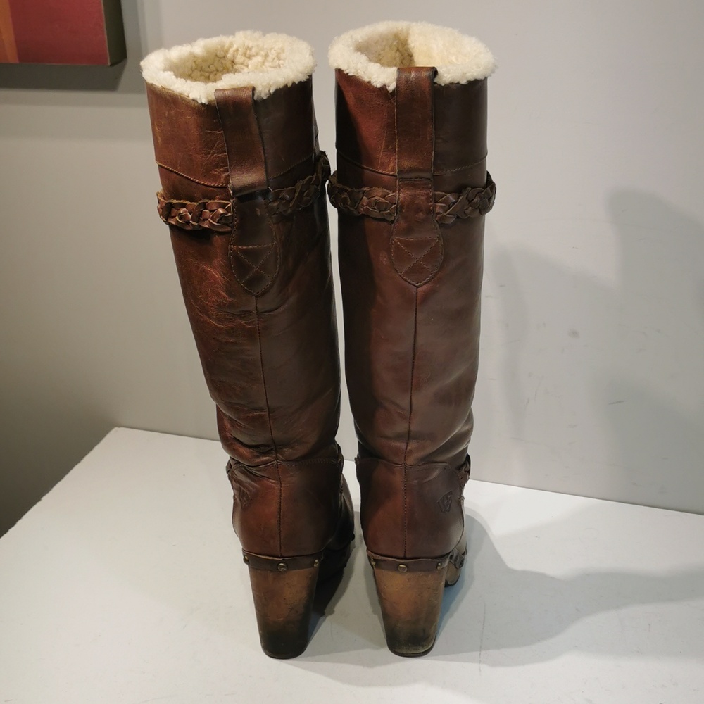 UGG Australia Savanna high clog boots size 7 sheepskin wooden heel - Picture 6 of 11
